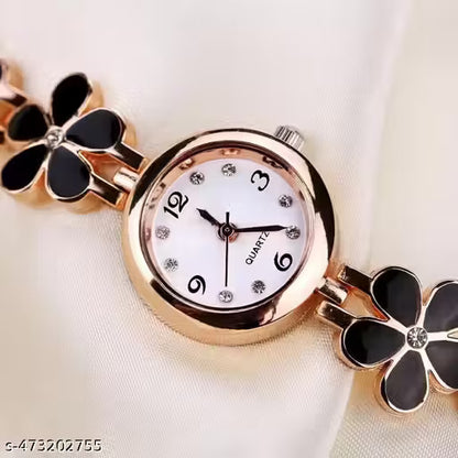 Stylish Rose Gold Flower Bracelet Analog Watch for Girls & Women | Quartz Movement, Elegant Fashion Accessory